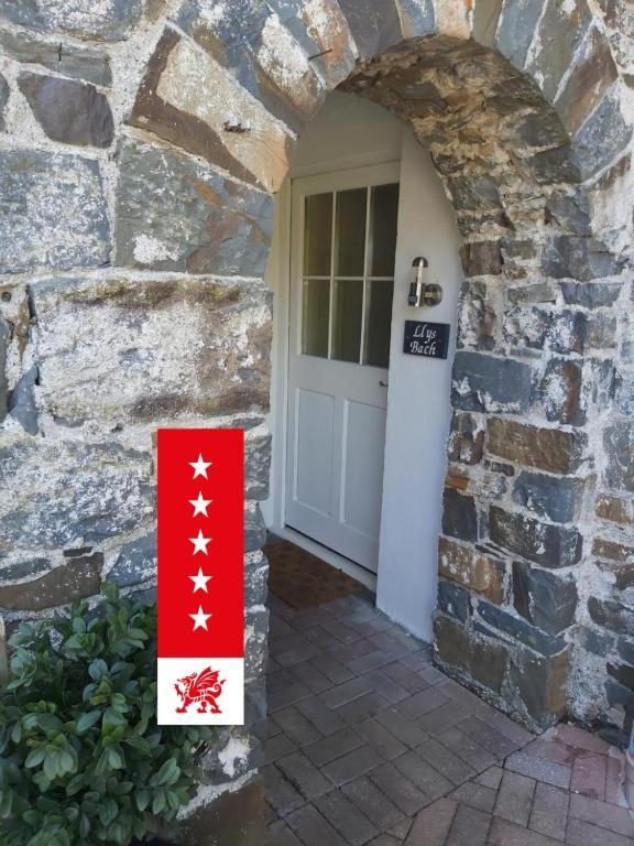 Llys Bach Apartment At Llys Aeron Aberaeron Luaran gambar